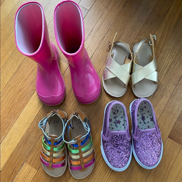 GAP Other - Girl shoes 7